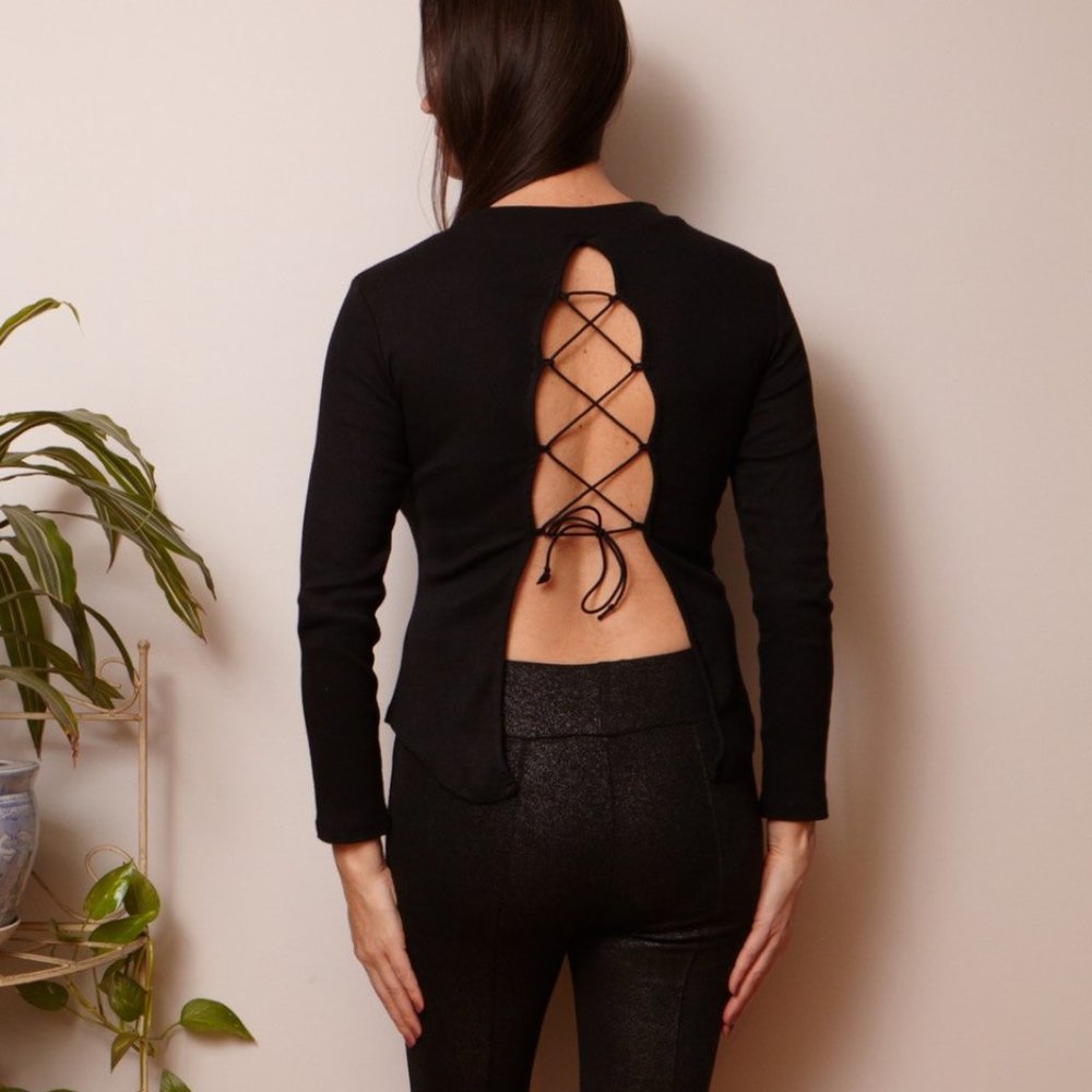 Sexy Lace up Open Back Long Sleeve Top
